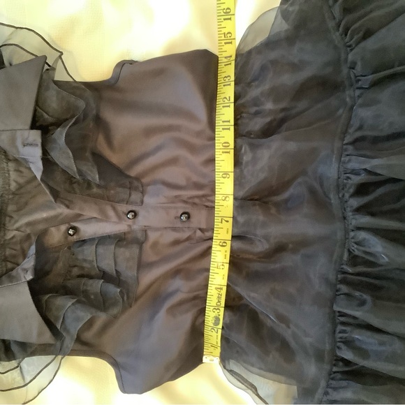 Elegant Black Tiered Dress - Picture 6 of 8